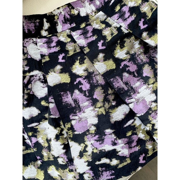 Banana Republic Pattern Mini Skirt - Picture 2 of 5